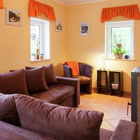 Charming Holiday Home In Hohnstein Ot Lohsdorf Eksteriør billede