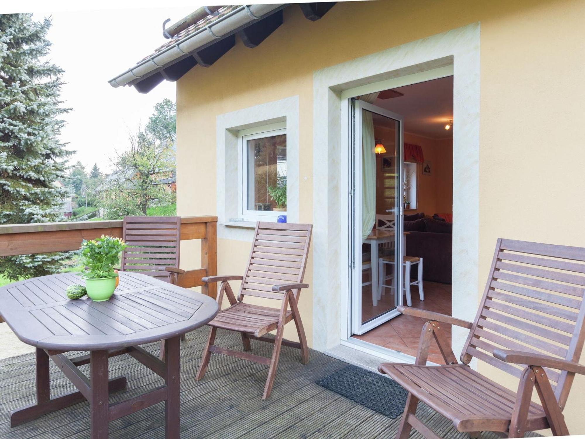 Charming Holiday Home In Hohnstein Ot Lohsdorf Eksteriør billede