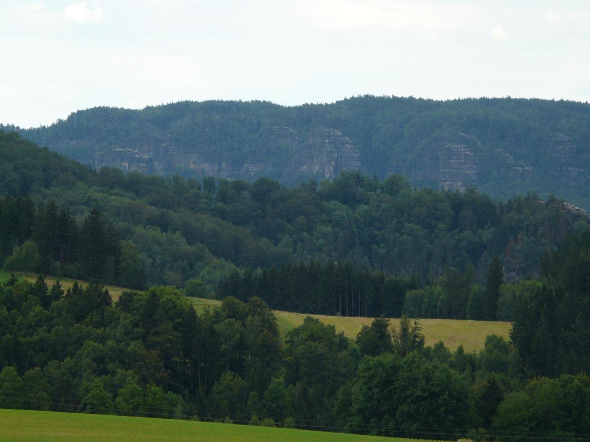 Charming Holiday Home In Hohnstein Ot Lohsdorf Eksteriør billede